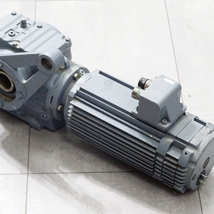 SEW Getriebemotor SA57T DY72L/B/TH/SM20 3000r/min i14.24 15515860.0001.03 7.5Nm - Maranos.de