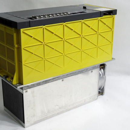 Fanuc Spindle Amplifier A06B-6102-H226 H520 / Neu - Maranos.de