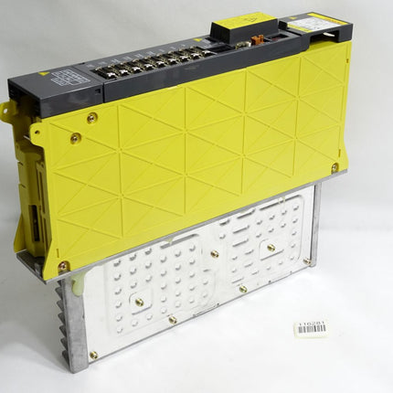 Fanuc Servo Amplifier A06B-6079-H206 5.3kW / Unbenutzt Gehäuse leicht gebrochen - Maranos.de