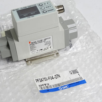 SMC PF2A751-F04-27N Digitaler Durchfluss-Schalter / Neu OVP - Maranos.de