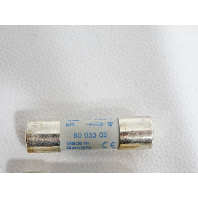 SIBA Ultra-rapid 6003305 20A 600VAC / Inhalt:8 Sicherungen / Neu - Maranos.de