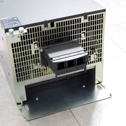 Siemens Sinamics Single Motor Module 200A 6SL3120-1TE32-0AA4 - Maranos.de