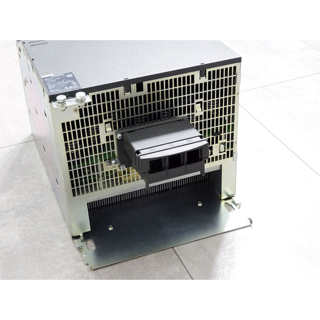 Siemens Sinamics Single Motor Module 200A 6SL3120-1TE32-0AA4 - Maranos.de