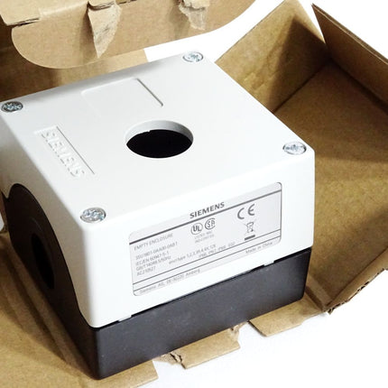 Siemens Gehäuse 3SU1801-0AA00-0AB1 / Neu OVP - Maranos.de