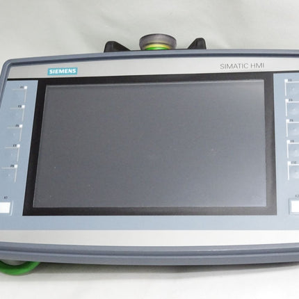 Siemens KTP900F Mobile Panel 6AV2125-2JB23-0AX0 + Kabel 10m 6AV2181-5AF10-0AX0 - Maranos.de