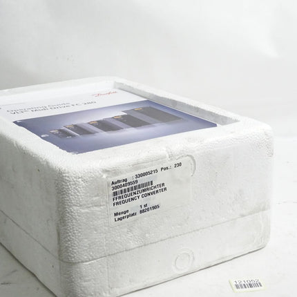 Danfoss VLT Midi Drive 135N1822 FC-280PK37T4E20H2BXC 0.37kW / Neu OVP