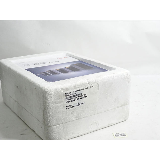 Danfoss VLT Midi Drive 135N1822 FC-280PK37T4E20H2BXC 0.37kW / Neu OVP