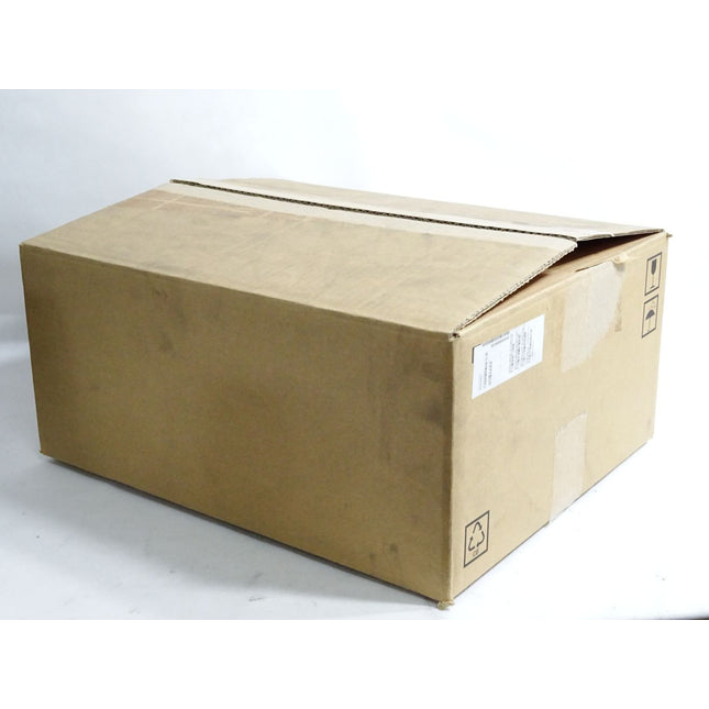 B&R APC2200 5APC2200.AL14-000 E3940 64M Z 1.60GHz Quad Core 4GB SDRAM /Neu OVP
