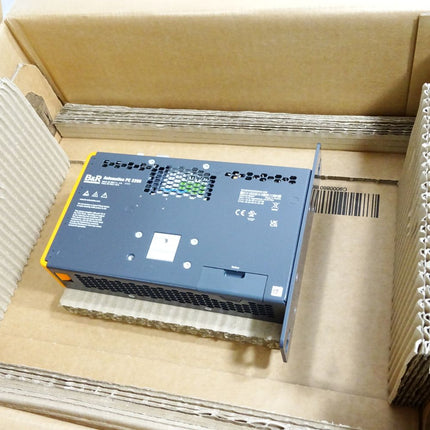B&R APC2200 5APC2200.AL14-000 E3940 64M Z 1.60GHz Quad Core 4GB SDRAM /Neu OVP