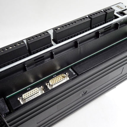 SEW Eurodrive Movidrive Umrichter MDX61B0005-5A3-4-00 08277303 mit DEH11B - Maranos.de