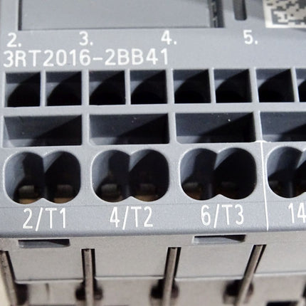 Siemens 3RT2016-2BB41 Leistungsschütz / Neuwertig - Maranos.de