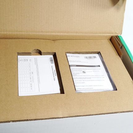 Schneider Electric 1.5kW ATV320U15M2WS 954861 mit Lasttrennschalter Neu OVP - Maranos.de