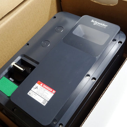 Schneider Electric 1.5kW ATV320U15M2WS 954861 mit Lasttrennschalter Neu OVP - Maranos.de