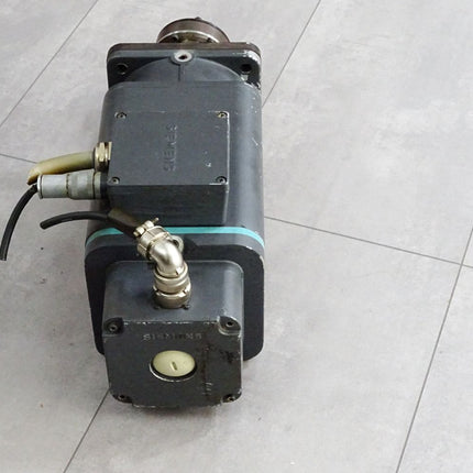 Siemens Servomotor 1FT5102-0AC01-0-Z G44 2000/min 1FU1050-6AC - Maranos.de
