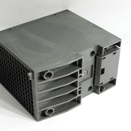 Siemens Sitop power 4 6EP1332-1SH22 - Eine Halterung gebrochen - Maranos.de