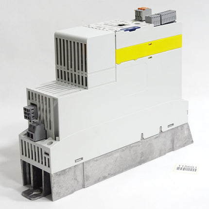 Lenze 8400 StateLine C E84AVSCE1522SB0 Frequenzumrichter 1.5kW - Maranos.de