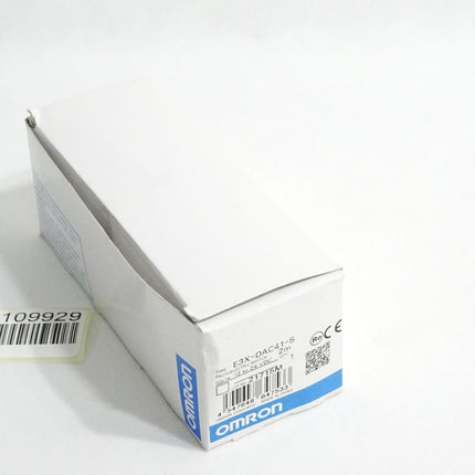 Omron E3X-DAC41-S Photoelectric Switch 2m / Neu OVP - Maranos.de