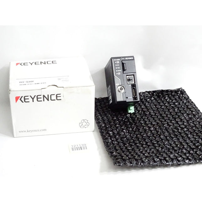 Keyence Auswerteeinheit Auto-Learn Modell IV2-G30F / Neu OVP
