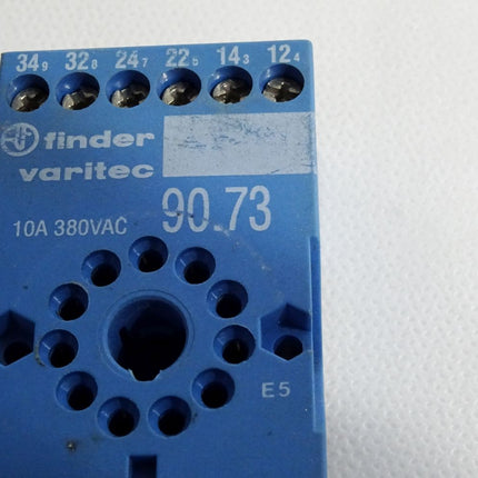 Finder Relais 60.13 6A 250VAC 24VDC mit Sockel 90.73 - Maranos.de
