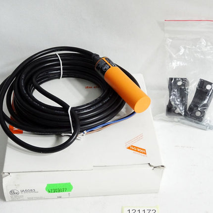 Ifm electronic Induktiver Sensor IA5083 IA-3010-BPKG/6M / Neu OVP