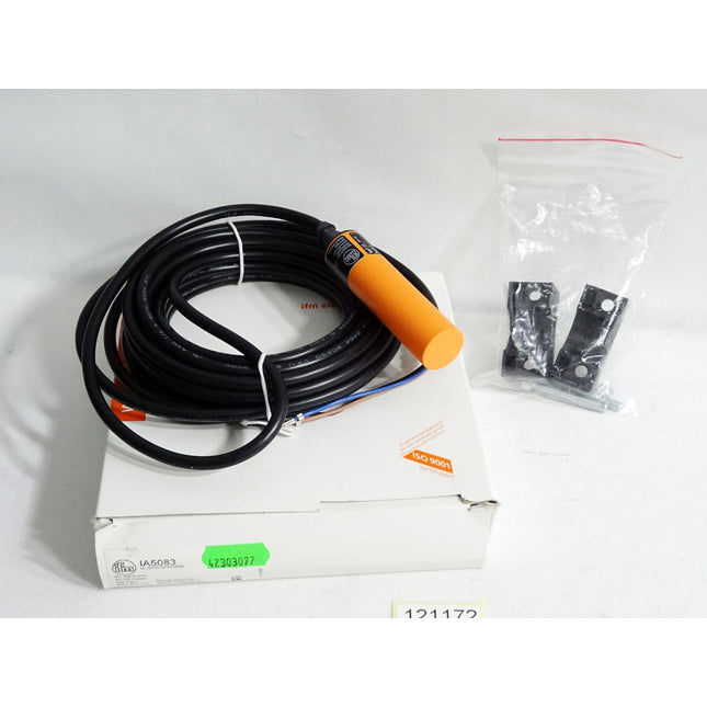 Ifm electronic Induktiver Sensor IA5083 IA-3010-BPKG/6M / Neu OVP