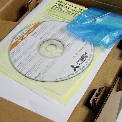 Mitsubishi Electric FR-E740-060SC-EC Inverter 2.2kW / Neu OVP - Maranos.de