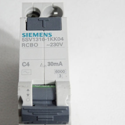 Siemens Leitungsschutzschalter 5SV1316-1KK04 RCBO C4 / Unbenutzt - Maranos.de