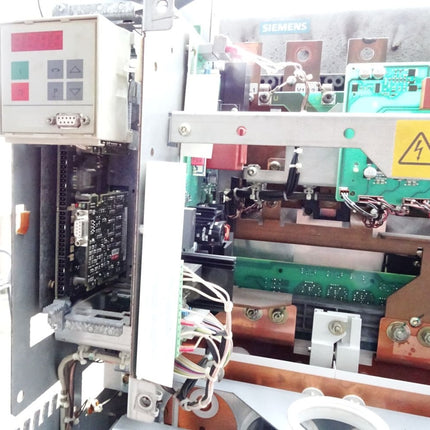 Siemens Simovert VC Frequenzumrichter 6SE7033-7EG60-Z G13 - Maranos.de