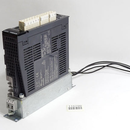 Mitsubishi AC Servo Amplifier MR-J3-10B 100W + Netzfilter MF-2F230-006.230MFa - Maranos.de