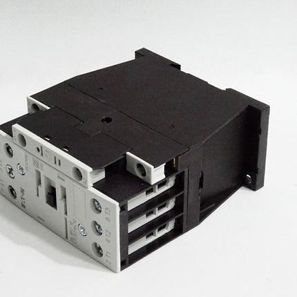 Eaton Leistungsschütz DILM17-10 XTCE018C10 / Unbenutzt - Maranos.de