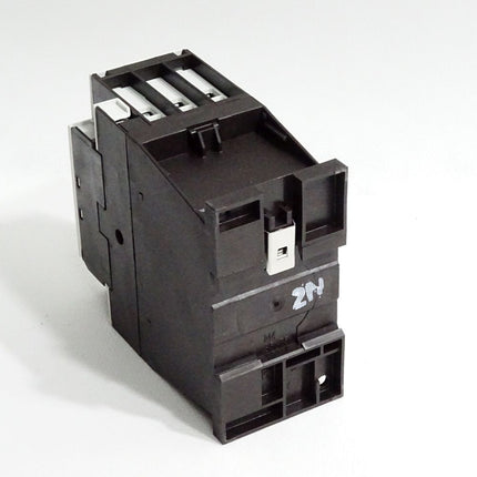 Eaton Leistungsschütz DILM32-01 XTCE032C01 / Unbenutzt - Maranos.de