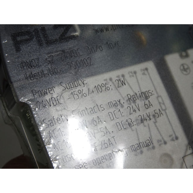 Pilz 750102 PNOZ s2 24VDC 3 n/o 1 n/c Sicherheitsschaltgerät / Neu OVP - Maranos.de
