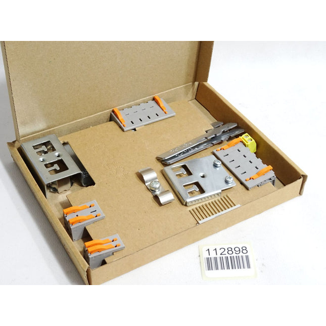 Lenze 00477447 Montagekit Steckersatz / Neu OVP - Maranos.de