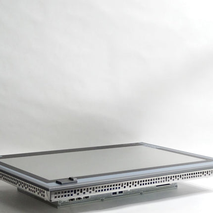 Siemens IPC477E Panel 6AV7241-7EC08-0FA2 6AV7 241-7EC08-0FA2 E3-1505L 240GB 16GB - Maranos.de