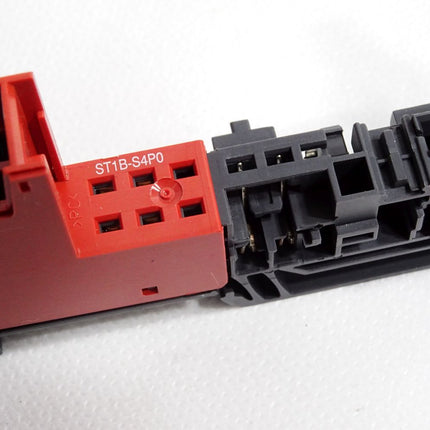 Mitsubishi Electric ST1B-S4P0 Terminal module - Maranos.de