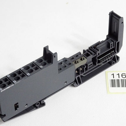 Mitsubishi Electric ST1B-S4IR2 Relay- and analog module - Maranos.de