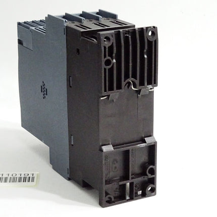 Siemens SIRIUS Sanftstarter 3RW3026-1BB04 - Maranos.de
