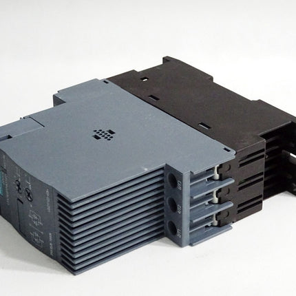 Siemens SIRIUS Sanftstarter 3RW3026-1BB04 - Maranos.de