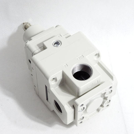SMC IR3120-F03 Präzisionsdruckregler / Neu - Maranos.de
