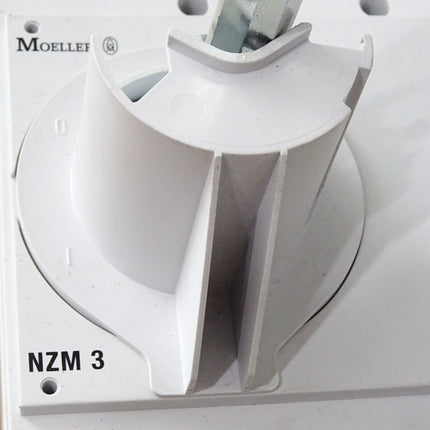 Moeller Kompaktleistungsschalter NZM3 690V + Drehgriff XDV 630A
