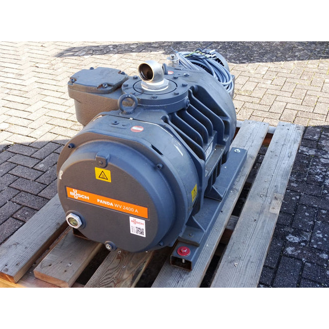 Busch Vakuum-Booster Pumpe PANDA WV 2400 A FZ1 3000/min 5.5kW ATB WP-DA132SM2B-D - Maranos.de
