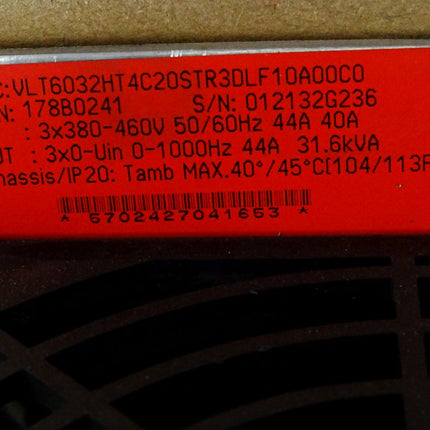 Danfoss Frequenzumrichter VLT6000 HVAC 178B0241 VLT6032HT4C20STR3DLF10A00C0