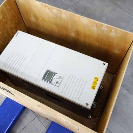 ABB DC-Konverter DCS550-S02-0680-05-00-01 525V 680A / Neu