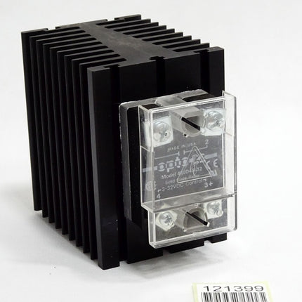Opto22 Solid State Relay 480D45-12 mit Kühlkörper