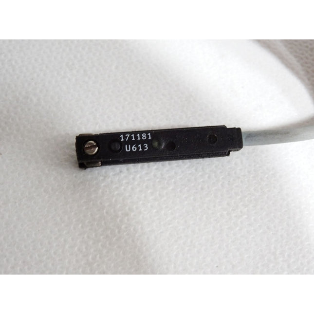 Festo Näherungsschalter 171181 SMT-8-NS-S-LED-24-B - Maranos.de