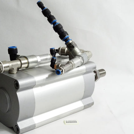 Festo 1785016 DSBF-C-125-100-PPVA-N3-R Normzylinder / Unbenutzt - Maranos.de