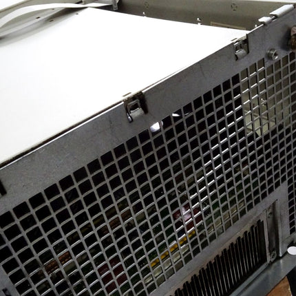 Siemens Simodrive LT-Modul INT.300A 6SN1123-1AA00-0JA0 V. G Halterung gebrochen