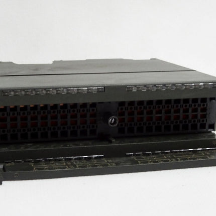 Siemens S7-300 SM332 6ES7332-5HF00-0AB0 6ES7 332-5HF00-0AB0