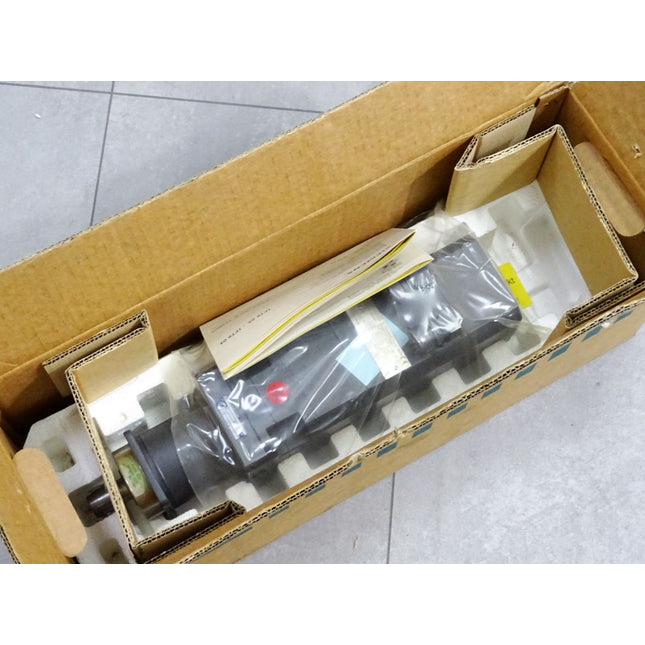 Siemens Servomotor 1FT6041-4AK71-4AH0-Z + Alpha Getriebe SPG75-MF1-7 / Neu OVP