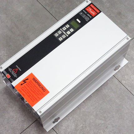 Danfoss VLT Type 3508 HV-AC 175H2907 Frequenzumrichter - Maranos.de
